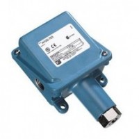 UE Temperature switch 100 series