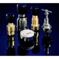 CIRCLE SEAL CONTROLS series of pressure regulators